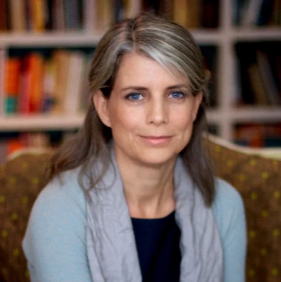 Betsy Redmond - Profile Picture